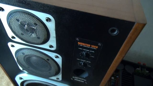 Onkyo Monitor 100R смотреть онлайн