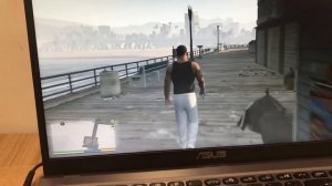 Asus X515J Intel core i5-1035G1 Nvidia GeForce MX130 2GB  Play GTA 5