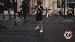 yt1s.com - Boxing footwork to use in the ring Part 1 Forward and backwards movement_v720P