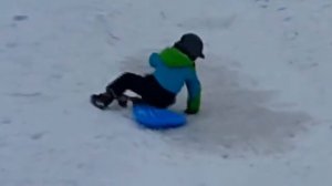 Катаемся с горок НА ЛЕДЯНКЕ И ТЮБИНГЕ - ВАТРУШКЕ ледяные горки ЗИМНИЕ ЗАБАВЫ  развлечение для детей