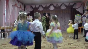 Танец: "Полечка - малышка"