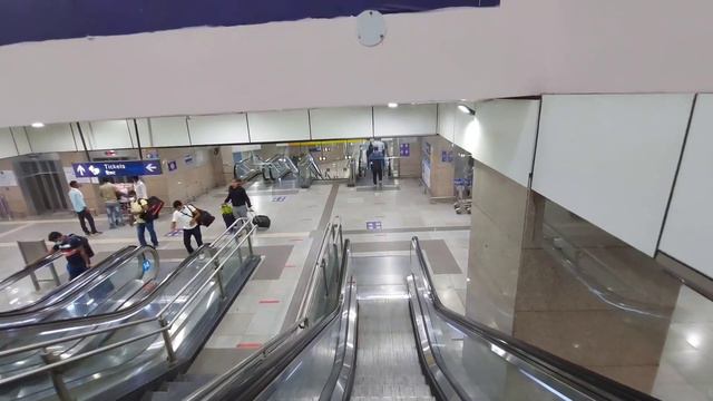 How to Reach Airport express metro station from T-3 |Pricing | Timings | Save Time Save Money DMRC смотреть онлайн