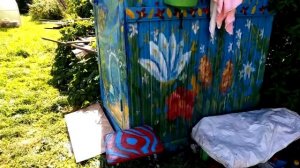 Туалет на даче своими руками почти без затрат. Сделали сами дешево, красиво. Голь на выдумки хитра.