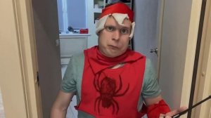 МАЛОЙ стал человеком  Пауком ?