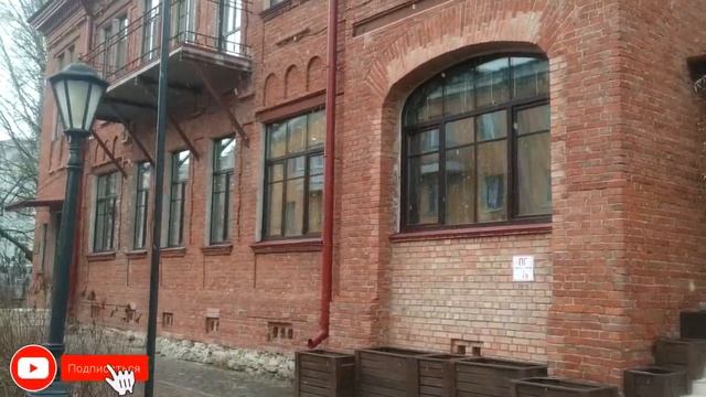 Продолжаем экскурсию по городу Архангельск. Увидел морской-речной вокззал и корабли рядом с ним смотреть онлайн