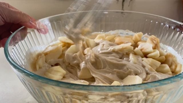 Вкусный низкокалорийный Пирог с яблоками на сметане. ПП