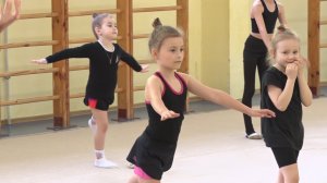 Олимпийская чемпионка по гимнастике Зинаида Лунина провела мастер-класс для юных спортсменок