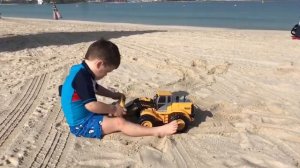 AL Sufouh Beach | Fun with kids | Where to go in Dubai | Black Palace Beach