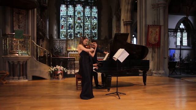 Courtenay Cleary and Mihály Berecz perform Poulenc Sonata FP119 First Movement смотреть онлайн