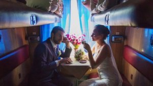 О любви ! Она  сидела у окна … а он зашёл в ее вагон ! Судьба ? Любовь ! Ответил он !