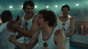 ДВИЖЕНИЕ ВВЕРХ – МАССОВАЯ ИСТЕРИЯ! (обзор фильма)