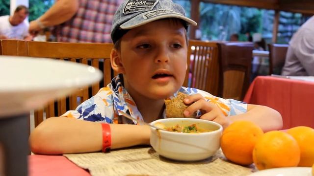 То самое чувство, когда голод перебарывает сон... смотреть онлайн