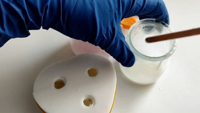 Заливаю троянди з мила для букета, заливка троянд, невеликі троянди з мила смотреть онлайн