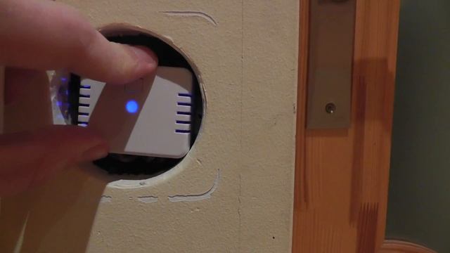 Как перенести выключатель на другую стену без штробления и сверления?
