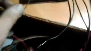 двигатель с  медно графитовыми щетками.