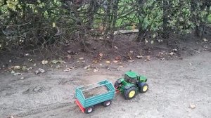 RC Bruder John Deere mit Kipper