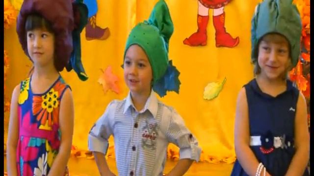 Осень. Сценка "Спор овощей"+песня (ср.гр.)Коломна детский сад 15 "Светлячок" смотреть онлайн