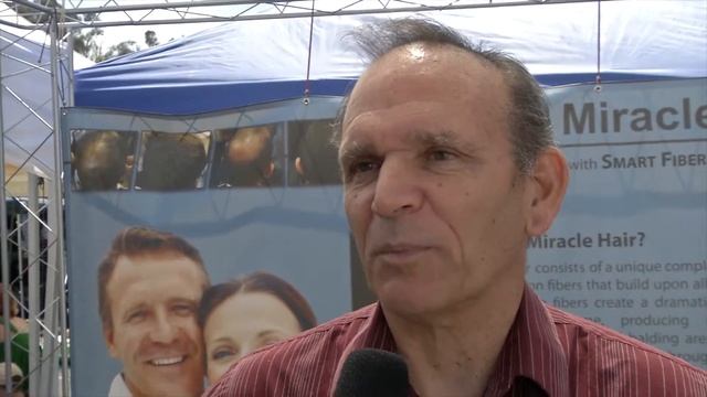 Two men react after trying Miracle Hair for the first time смотреть онлайн