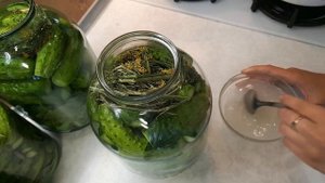 бочковые огурцы. хрустящие,как из бочки