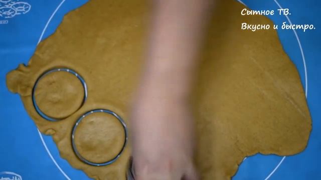 Если у вас есть 3 ЯЙЦА и 90гр. МЕДА  приготовьте вкуснейшее МЕДОВОЕ ПЕЧЕНЬЕ к чаю