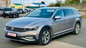 Редкий цвет Volkswagen Passat B8 Alltrack. Псков.