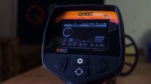 Welcome our NEW Quest HyperQ METAL DETECTORS! Introduction Quest V80 & V60