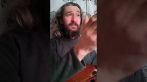 "Подъезжали мы под село" - разбор народной песни на балалайке.