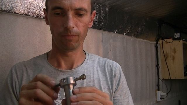 Плашкодержатель для задней бабки токарного станка