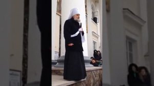 Отстояли Почаевскую лавру