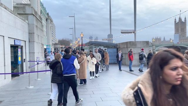 London City Tour 2022 | 4K HDR Virtual Walking Tour around the City | London Winter Walk 2022 смотреть онлайн