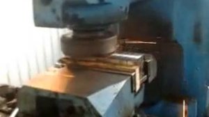 Фрезерование, искры, работа, металл 40х