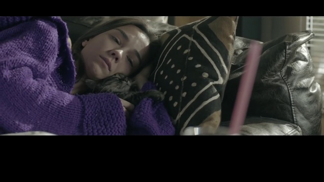 Mehmet Erdem - Aciyi Sevmek Olur Mu (prevod) смотреть онлайн