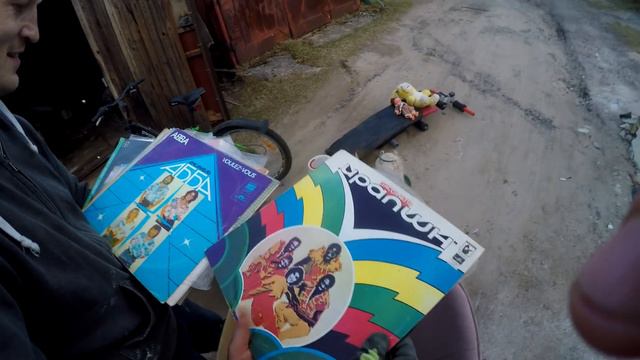 Вывозили мусор а там супер вещи смотреть онлайн