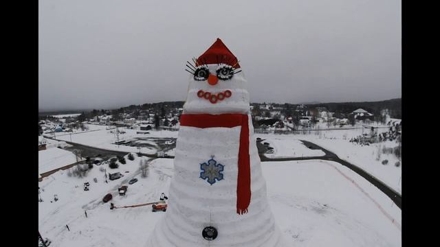 Строительство самого большого снеговика в мире. смотреть онлайн