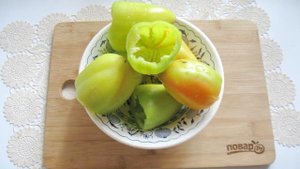 Фаршированный перец с капустой и морковью