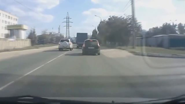 ЭТИ ЛЮДИ ТОЧНО РОДИЛИСЬ В РУБАШКЕ! ПОДБОРКА НЕВЕРОЯТНОГО ВЕЗЕНИЯ смотреть онлайн