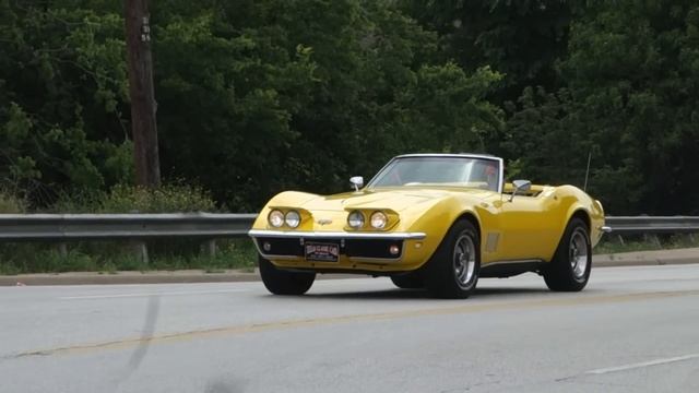 1968 Chevy Corvette Convertible C3 смотреть онлайн