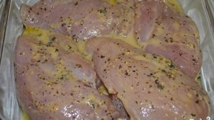 Куриные грудки в духовке
