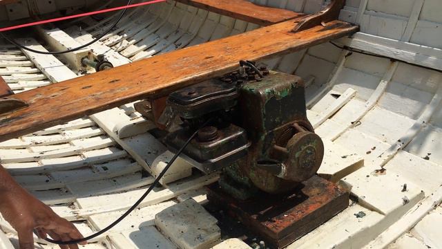 Kauri Clinker Briggs & Stratton Engine Start смотреть онлайн