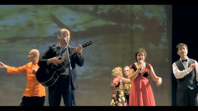 Листья жёлтые. Поёт Андрей Шмырин. И театр Ноктюрн. Запорожье 4.10.2020. смотреть онлайн