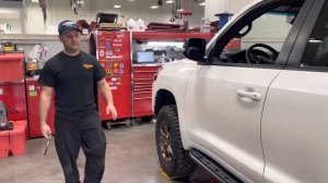 How to fix KDSS lean on a 200-series Land Cruiser