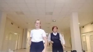 Танец под песню группы Rasa"Погудим"