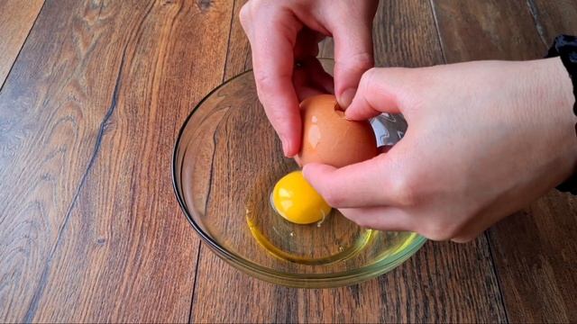 НАУЧИЛА ВСЕХ ПОДРУГ ГОТОВИТЬ ТАКИЕ ВКУСНЯШКИ! ПОДРУЖКИ В ВОСТОРГЕ ОТ РЕЗУЛЬТАТА! смотреть онлайн