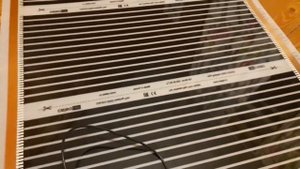 Как подключить инфракрасный теплый пол в сеть