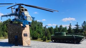 Парк Пограничников. База "Верхний бор". Термальные источники. Вечерний покат по городу