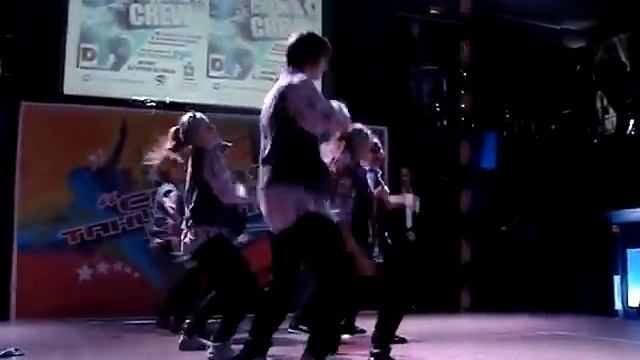 Батл - 1 гимназии и 18 гимназии ;) смотреть онлайн