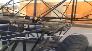 Самоходный опрыскиватель.mp4