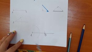 Построение прямоугольного треугольника по гипотенузе и прилежащему углу