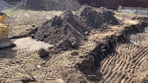 копаем котлован под фундамент