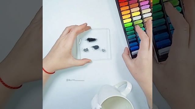 Енот из полимерной глины / как слепить енота на чашке /